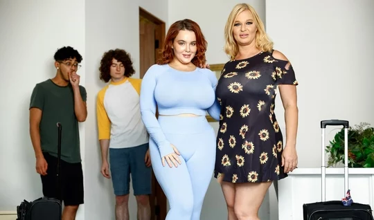 Толстушки мачехи отлично повеселились с молодыми пасынками