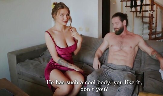 Пригласил в гости трех подруг и устроил с ними веселую групповушку