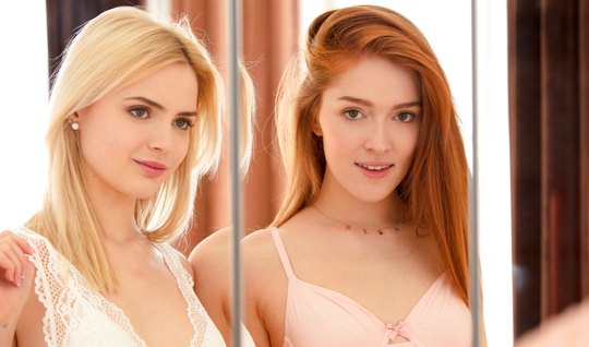 Пригласил в гости трех подруг и устроил с ними веселую групповушку