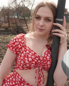 Ариша Миллс